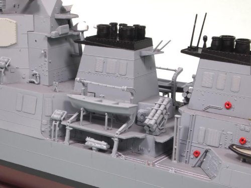 海上自衛隊イージス護衛艦DDG-177 あたご 1/350 ケース付き完成品 海上自衛隊イージス護衛艦 DDG-177 あたご格納庫付き
